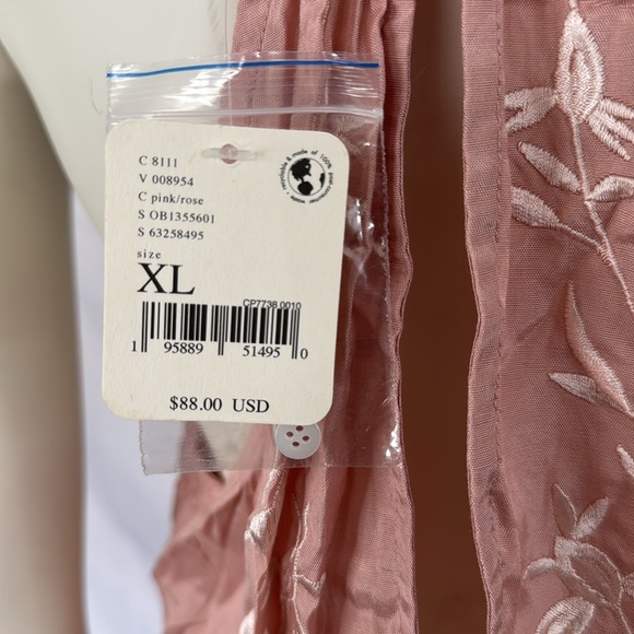 NWT! Free People Cherry Embroidered Top - Picture 10 of 10